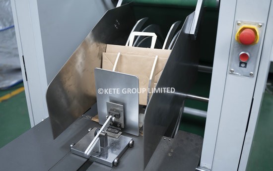 Finsihed bag auto collection