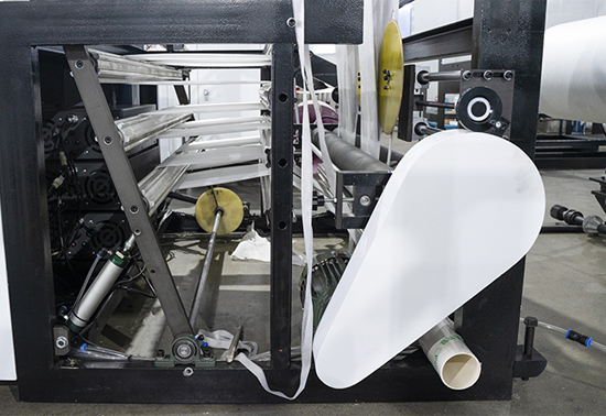 Non Woven Bag Machine-01