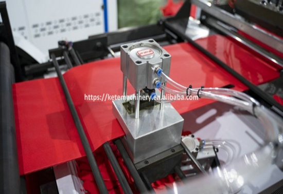 Non Woven Bag Machine-01