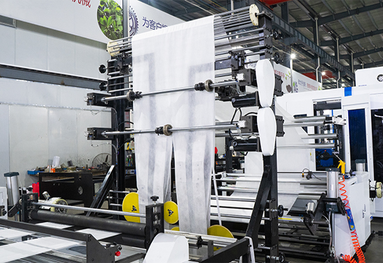 Non Woven Bag Machine-02