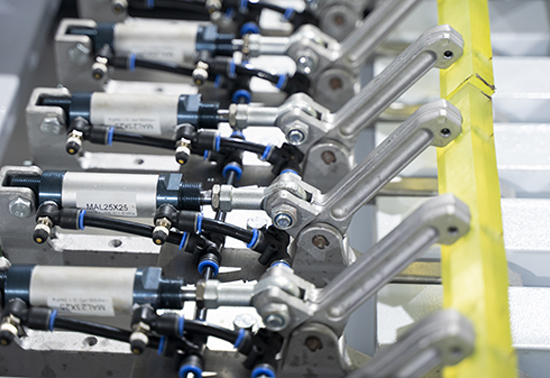 Non Woven Bag Machine-03