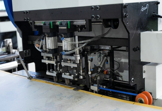 Soft Handle Sealing Unit