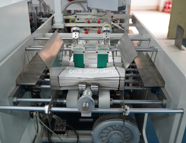 Twisted Handle Making And Pasting Machine-02